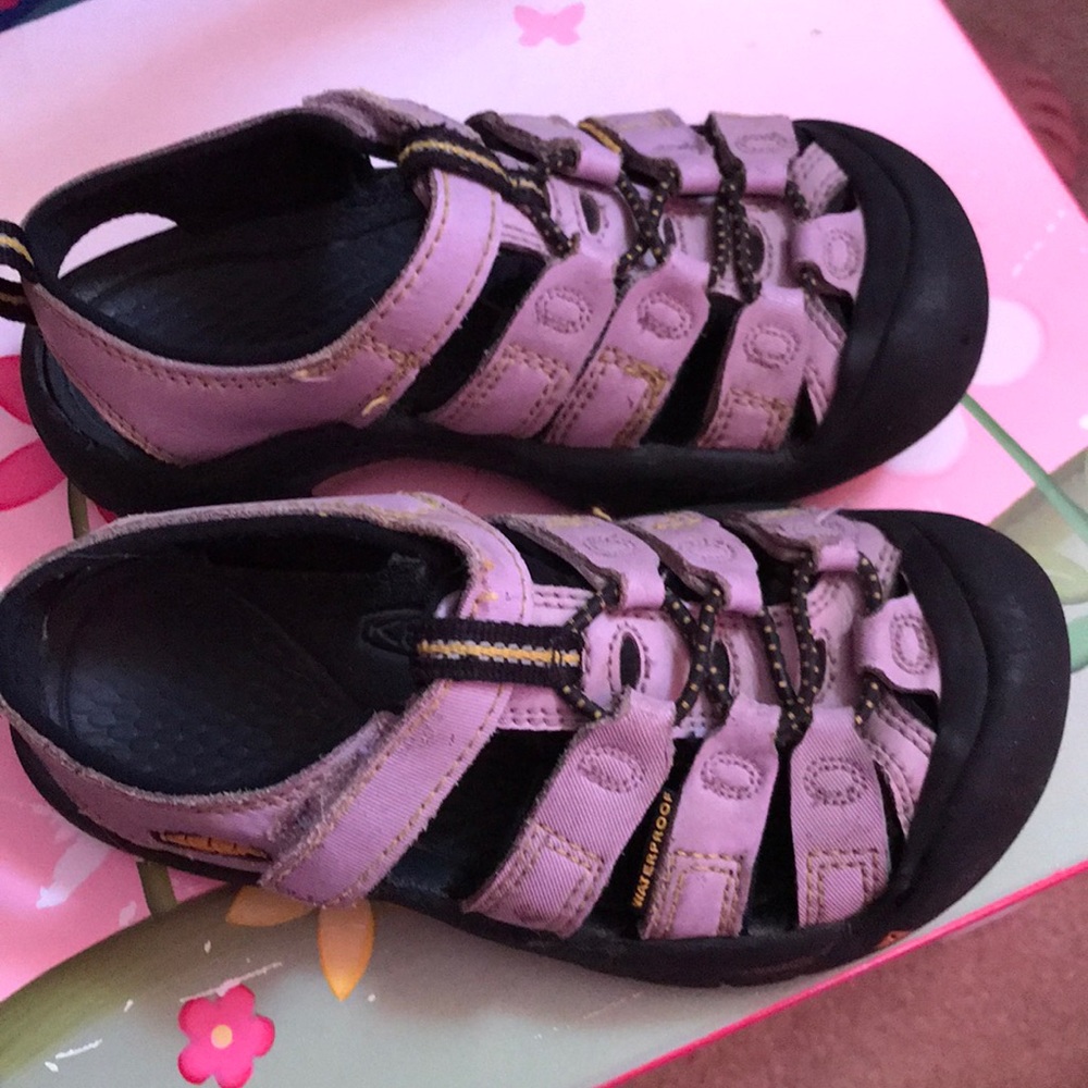 Keen shoes kids
